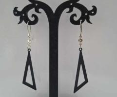 Earing - Image 2