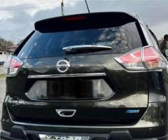 Selling Nissan Xtrail T32 2015 as it is condition. Inbox or call for more details.