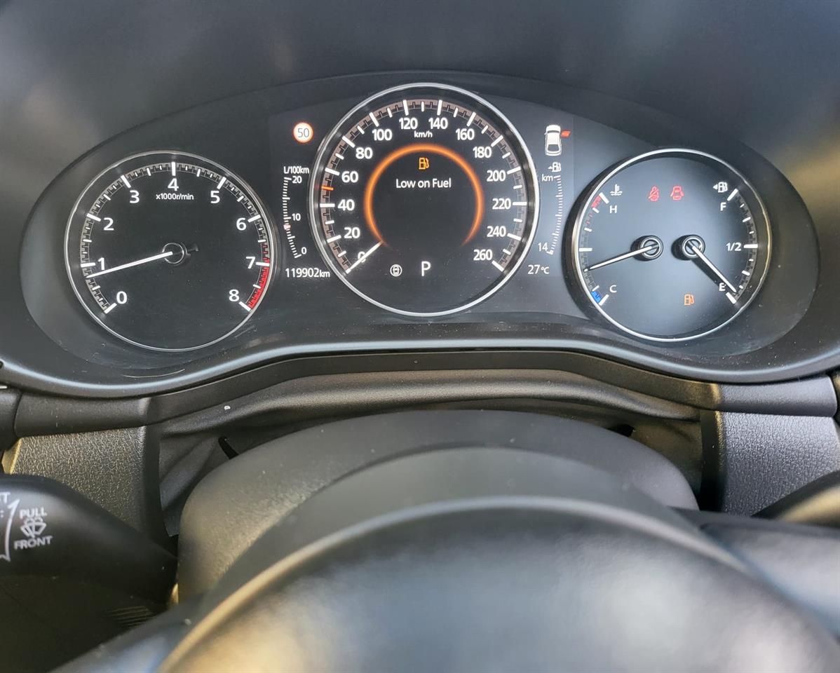 2021 Mazda Axela - Image 10