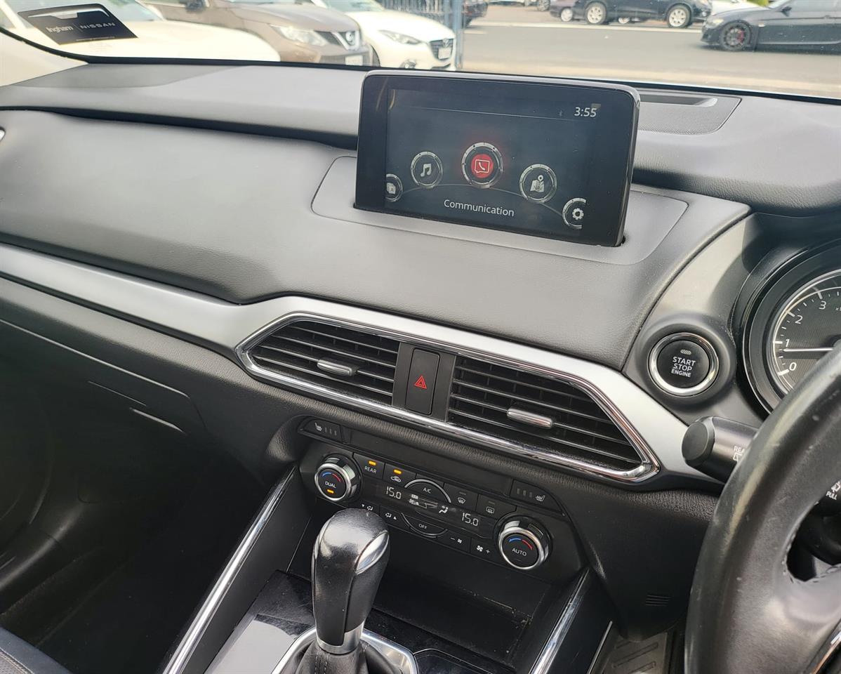 2018 Mazda CX-9 7 Seat AWD - Image 18