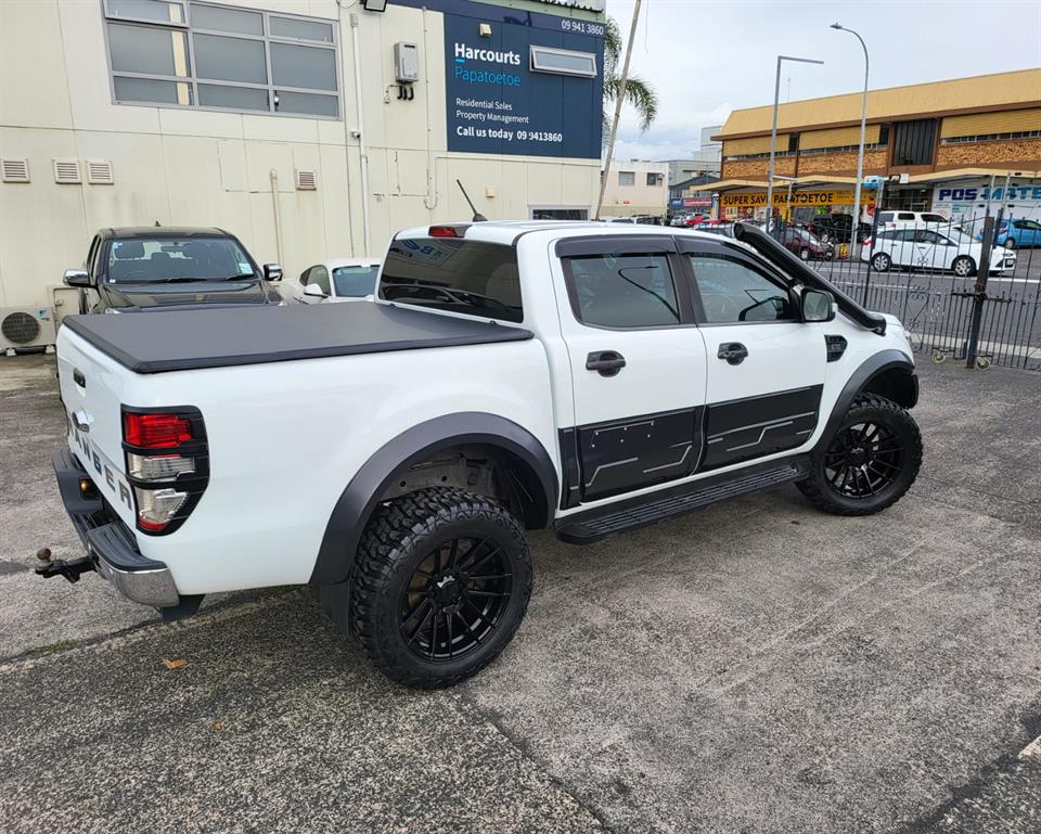 2019 Ford Ranger Auto 2WD - Image 4