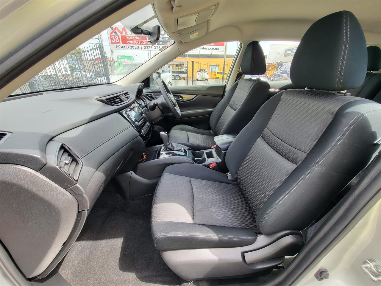 2020 Nissan X-TRAIL 7 seater 2WD - Image 13