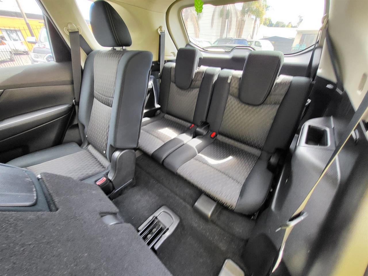 2020 Nissan X-TRAIL 7 seater 2WD - Image 15