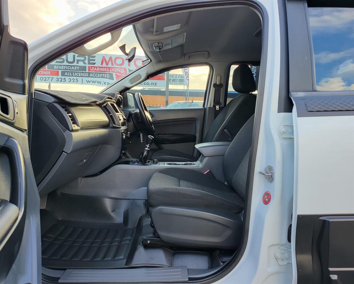 2017 Ford Ranger Manual 4WD - Image 9