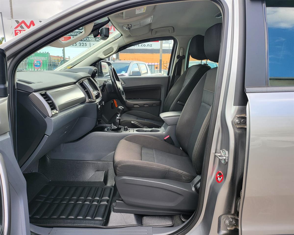 2017 Ford Ranger Manual 4WD - Image 10