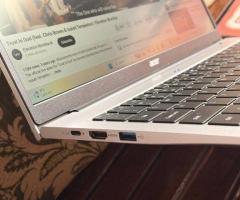 Acer Laptop - Image 3