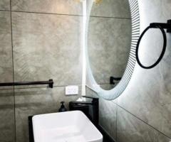 Airbnb - Image 9