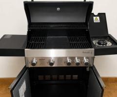 Masport Weekender 4 Gas BBQ Grill - Image 2