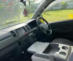 HIACE VAN 3 seater with extra 6 seat for sale $29000 - Image 2