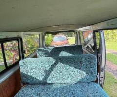 HIACE VAN 3 seater with extra 6 seat for sale $29000 - Image 3