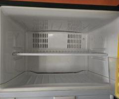 🔥 FOR SALE – Fisher & Paykel ActiveSmart Stainless Steel Fridge 🔥 - Image 4